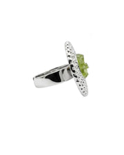 Customizable peridot ring set